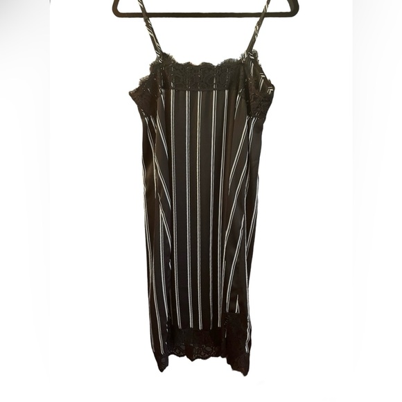 WHO WHAT WHERE MIDI SLIP DRESS - Picture 2 of 6